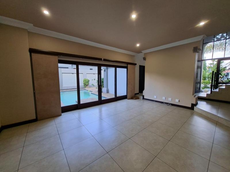 5 Bedroom Property for Sale in Midstream Estate Gauteng