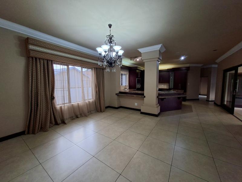 5 Bedroom Property for Sale in Midstream Estate Gauteng