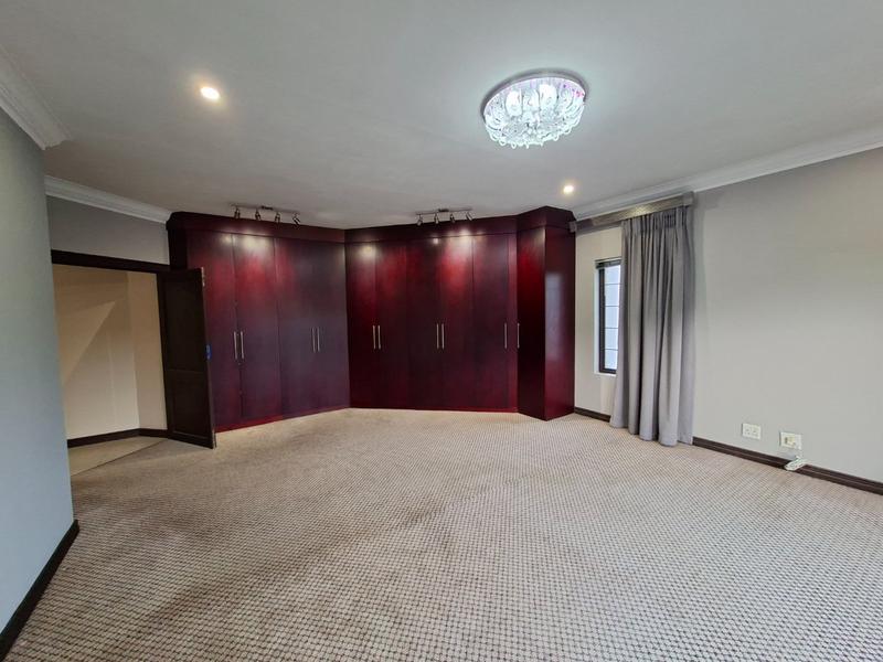 5 Bedroom Property for Sale in Midstream Estate Gauteng