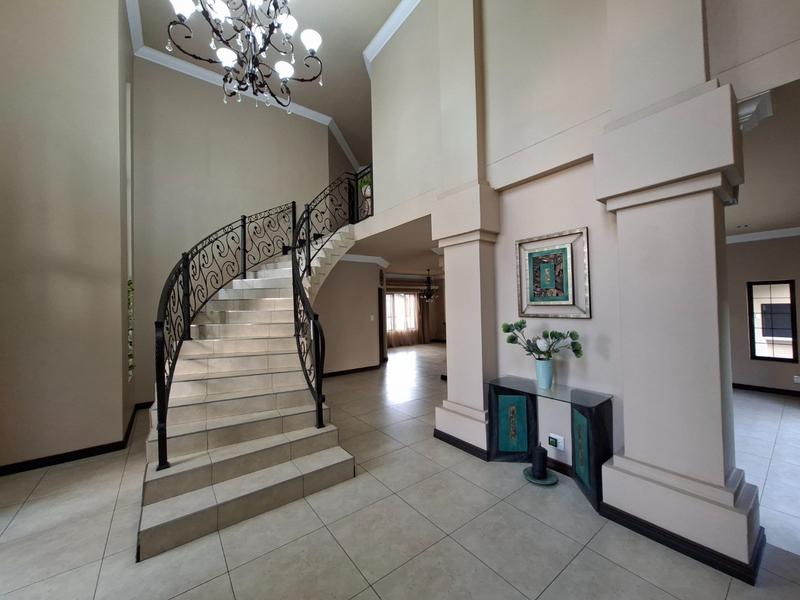 5 Bedroom Property for Sale in Midstream Estate Gauteng