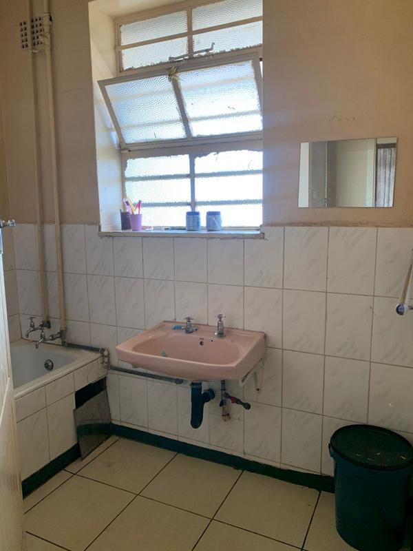 To Let 2 Bedroom Property for Rent in Germiston Central Gauteng