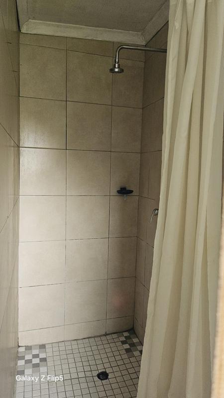 To Let 1 Bedroom Property for Rent in Cresslawn Gauteng