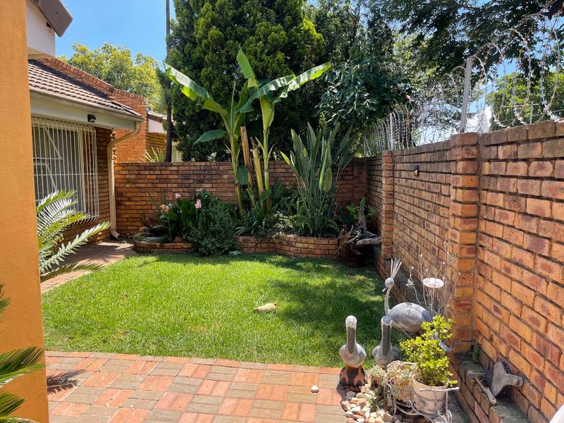 2 Bedroom Property for Sale in Vanderbijlpark SW 5 Gauteng