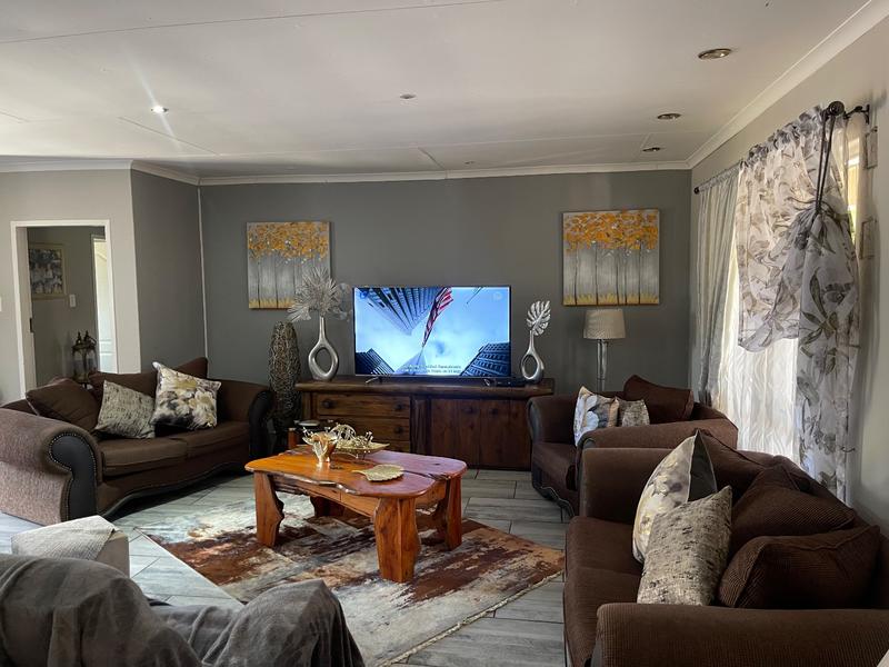 2 Bedroom Property for Sale in Vanderbijlpark SW 5 Gauteng