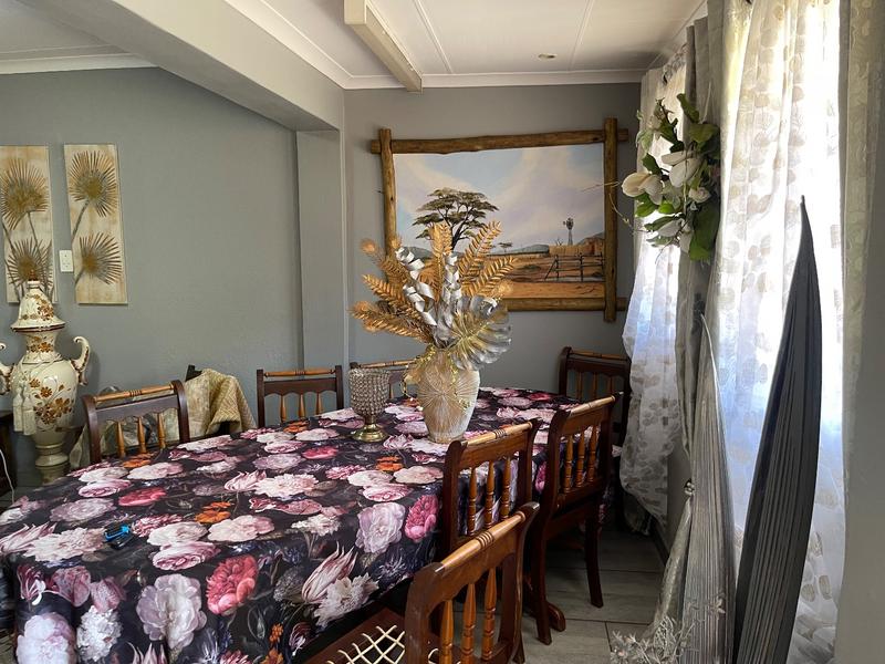 2 Bedroom Property for Sale in Vanderbijlpark SW 5 Gauteng