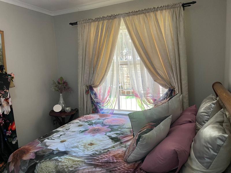 2 Bedroom Property for Sale in Vanderbijlpark SW 5 Gauteng