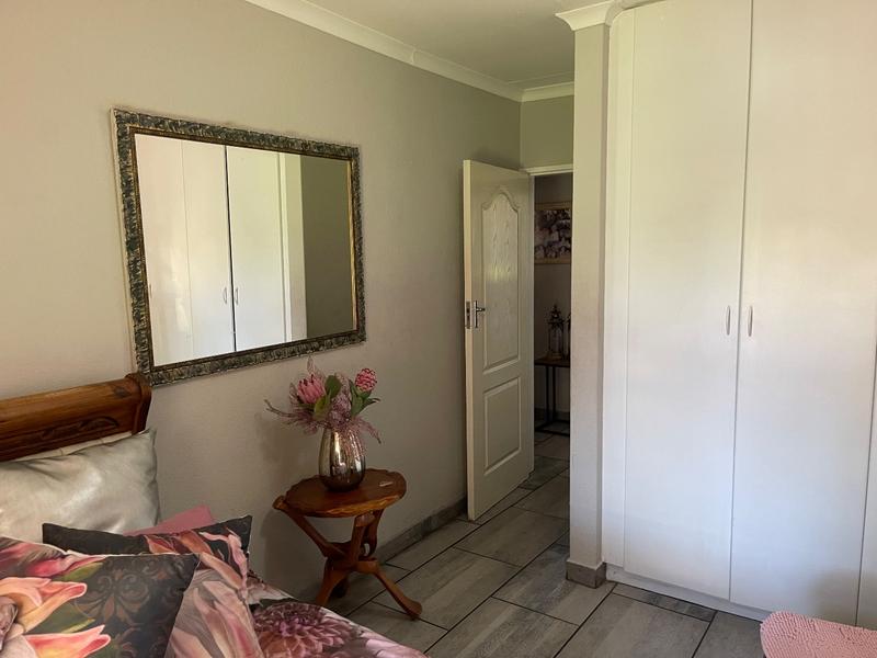 2 Bedroom Property for Sale in Vanderbijlpark SW 5 Gauteng