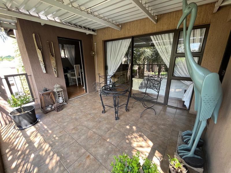 4 Bedroom Property for Sale in Vanderbijlpark SW 5 Gauteng