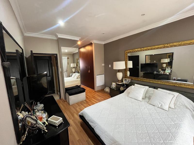 4 Bedroom Property for Sale in Vanderbijlpark SW 5 Gauteng