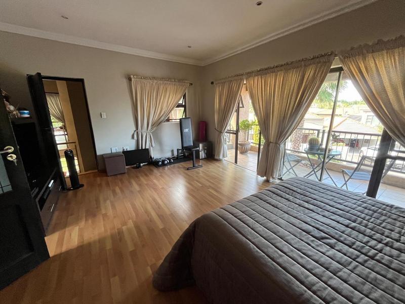 4 Bedroom Property for Sale in Vanderbijlpark SW 5 Gauteng