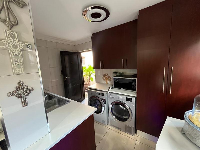 4 Bedroom Property for Sale in Vanderbijlpark SW 5 Gauteng