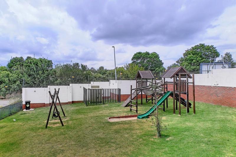 To Let 3 Bedroom Property for Rent in Fourways Gauteng