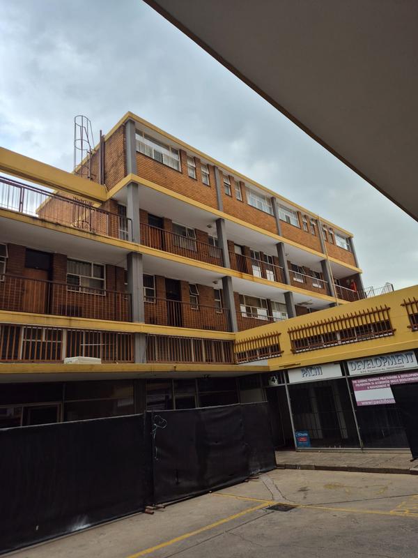 2 Bedroom Property for Sale in Gezina Gauteng