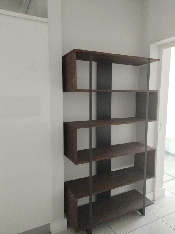 To Let 3 Bedroom Property for Rent in Waterfall Gauteng