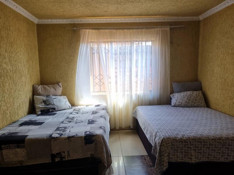 4 Bedroom Property for Sale in Vosloorus Gauteng