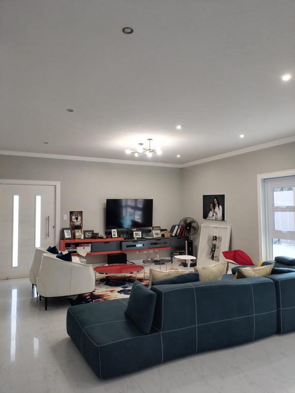 5 Bedroom Property for Sale in Fourways Gauteng