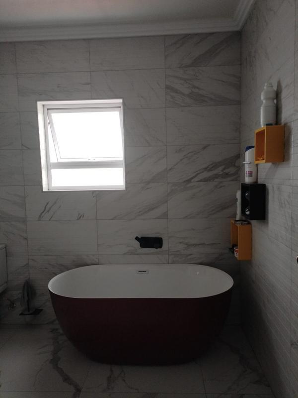 5 Bedroom Property for Sale in Fourways Gauteng