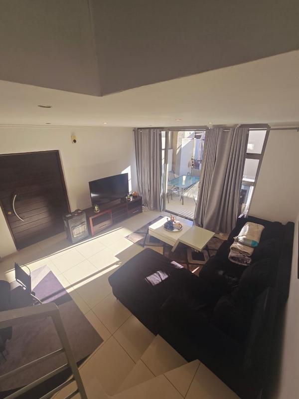 2 Bedroom Property for Sale in Sandton Gauteng