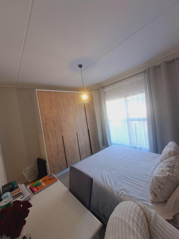 3 Bedroom Property for Sale in Waterfall Gauteng