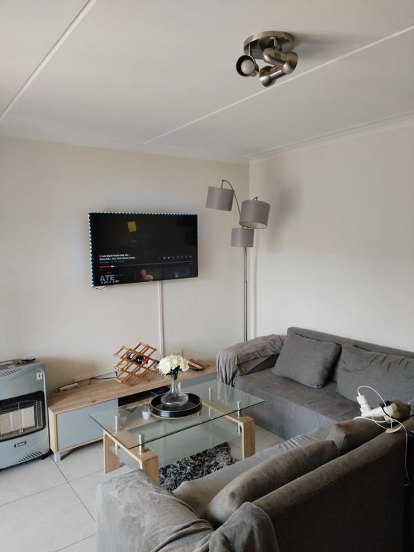 1 Bedroom Property for Sale in Modderfontein Gauteng