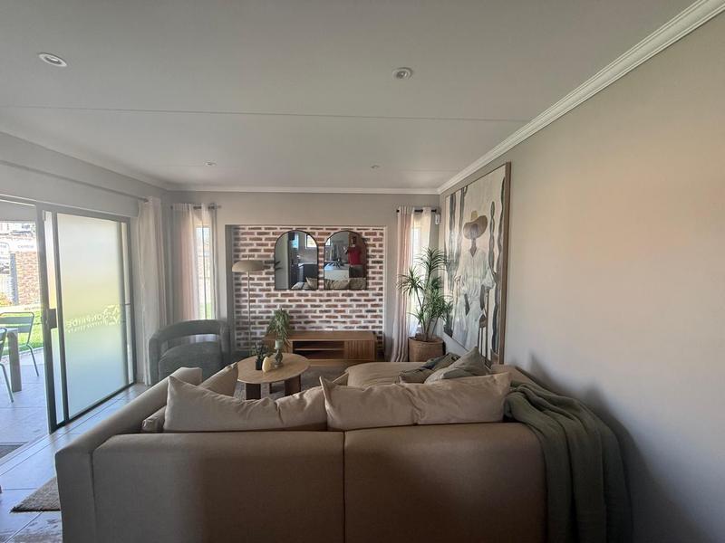 3 Bedroom Property for Sale in Lion Pride Gauteng