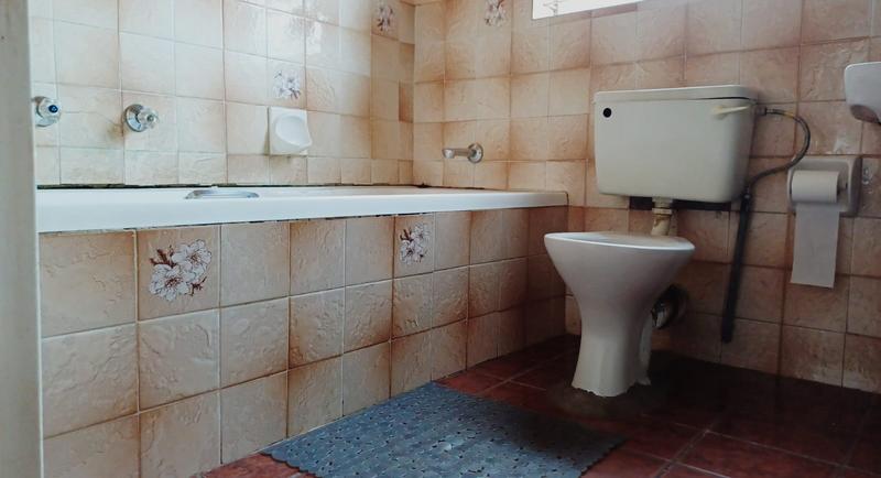 3 Bedroom Property for Sale in Moroka Gauteng