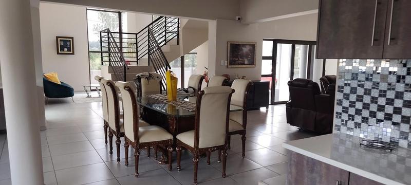 5 Bedroom Property for Sale in Walkerville Gauteng