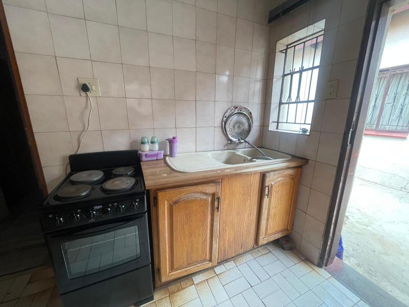 4 Bedroom Property for Sale in Meadowlands Gauteng