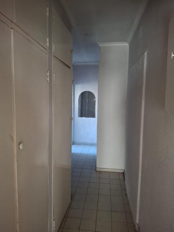 2 Bedroom Property for Sale in Bonaero Park Gauteng