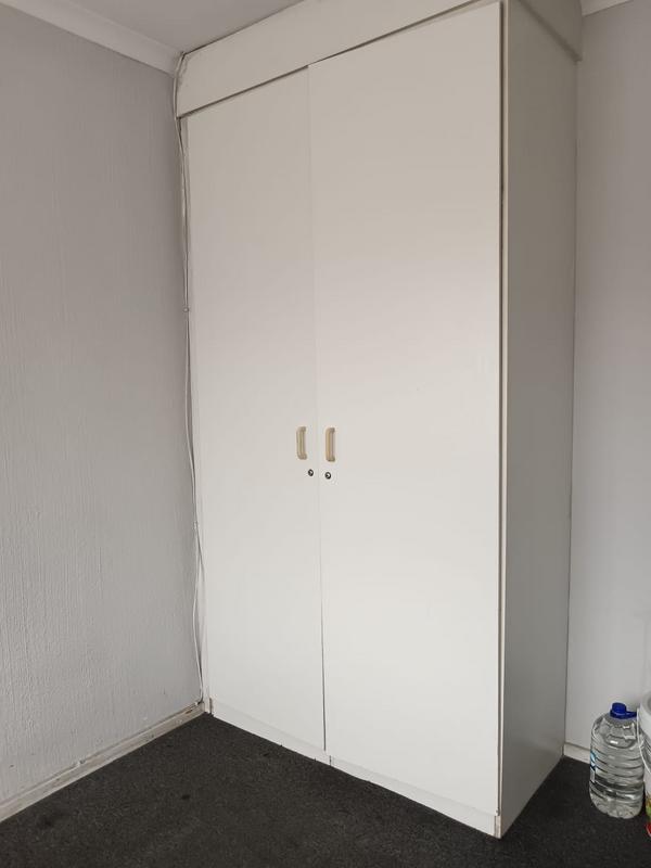 1 Bedroom Property for Sale in Vorna Valley Gauteng