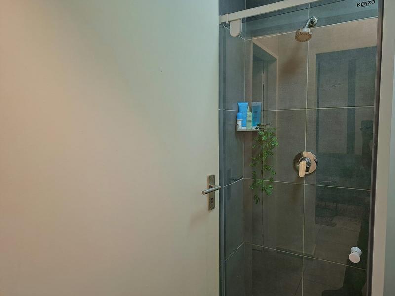 To Let 2 Bedroom Property for Rent in Vorna Valley Gauteng