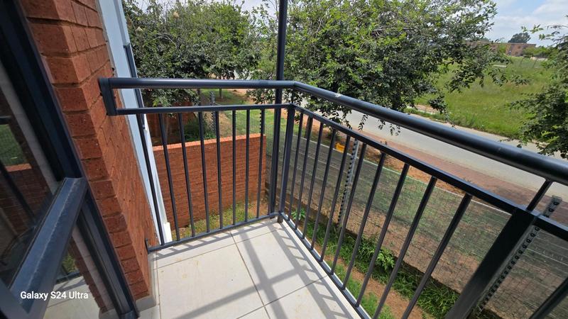 To Let 2 Bedroom Property for Rent in Parkdene Gauteng