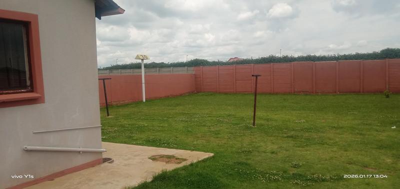 2 Bedroom Property for Sale in Mapleton A H Gauteng