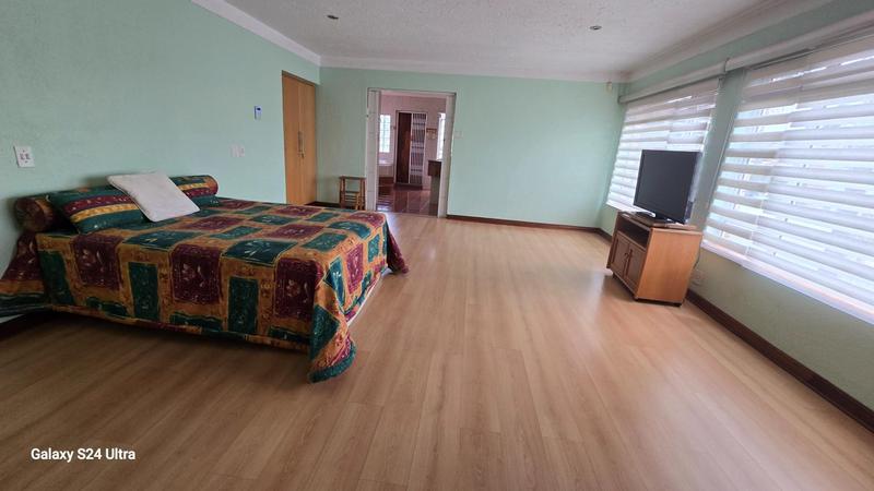 6 Bedroom Property for Sale in Sunward Park Gauteng