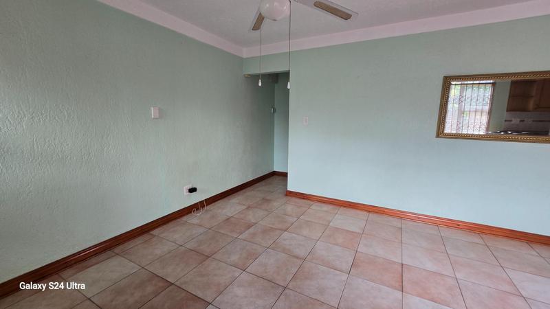 6 Bedroom Property for Sale in Sunward Park Gauteng