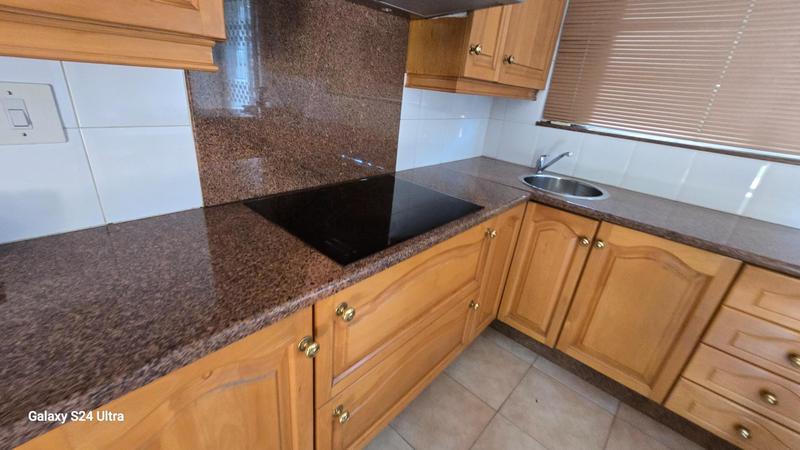 6 Bedroom Property for Sale in Sunward Park Gauteng