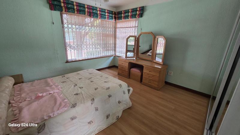 6 Bedroom Property for Sale in Sunward Park Gauteng