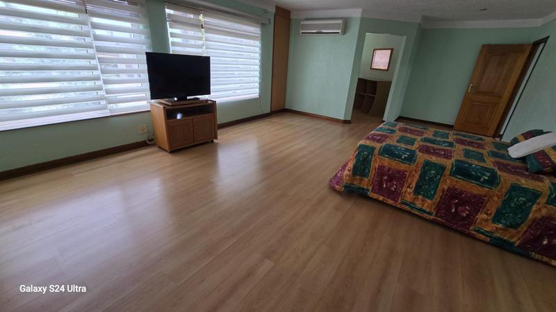 6 Bedroom Property for Sale in Sunward Park Gauteng