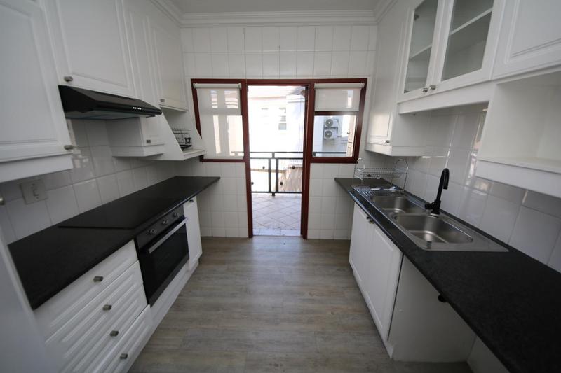 2 Bedroom Property for Sale in Dunkeld West Gauteng