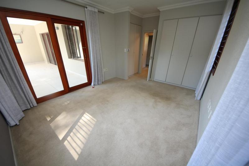 2 Bedroom Property for Sale in Dunkeld West Gauteng