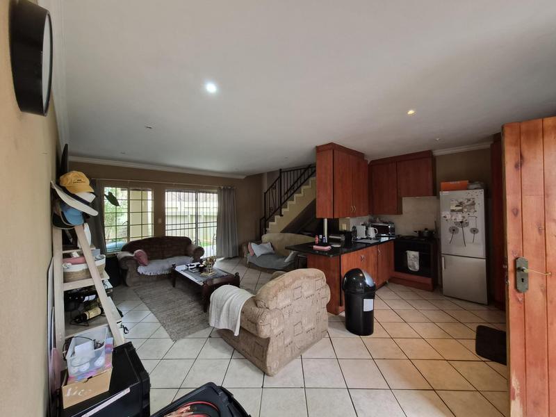 To Let 2 Bedroom Property for Rent in Annlin Gauteng