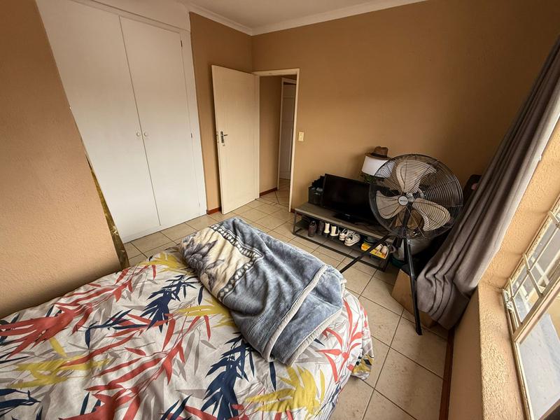 To Let 2 Bedroom Property for Rent in Annlin Gauteng