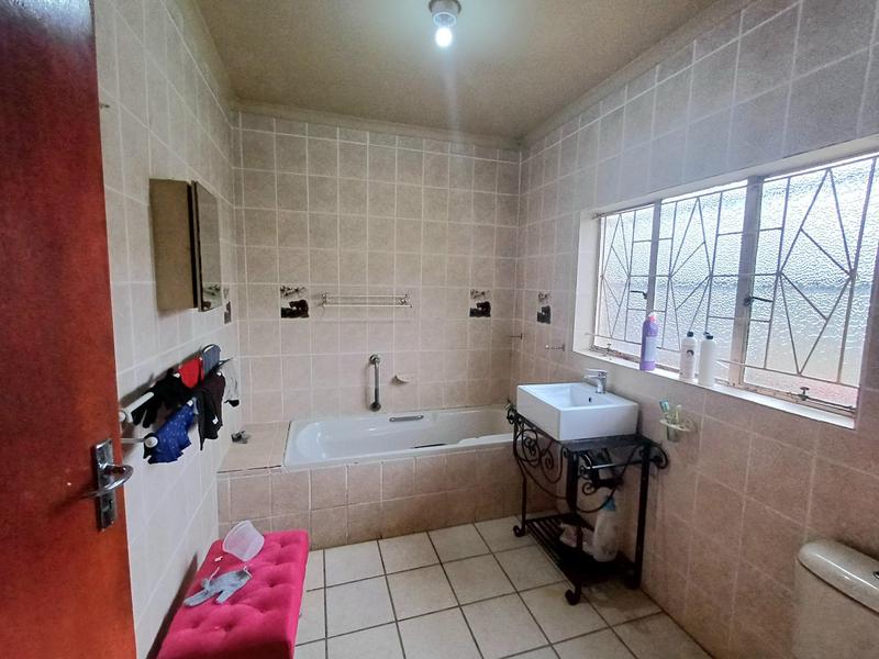 3 Bedroom Property for Sale in Proclamation Hill Gauteng