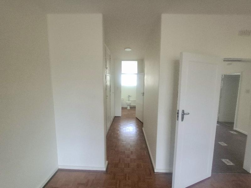 To Let 1 Bedroom Property for Rent in Sandown Gauteng