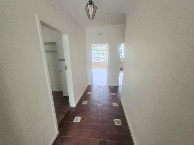 To Let 1 Bedroom Property for Rent in Sandown Gauteng