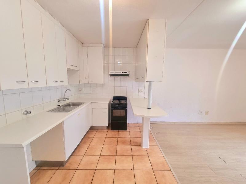 To Let 1 Bedroom Property for Rent in Sandton Central Gauteng