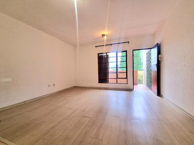 To Let 1 Bedroom Property for Rent in Sandton Central Gauteng