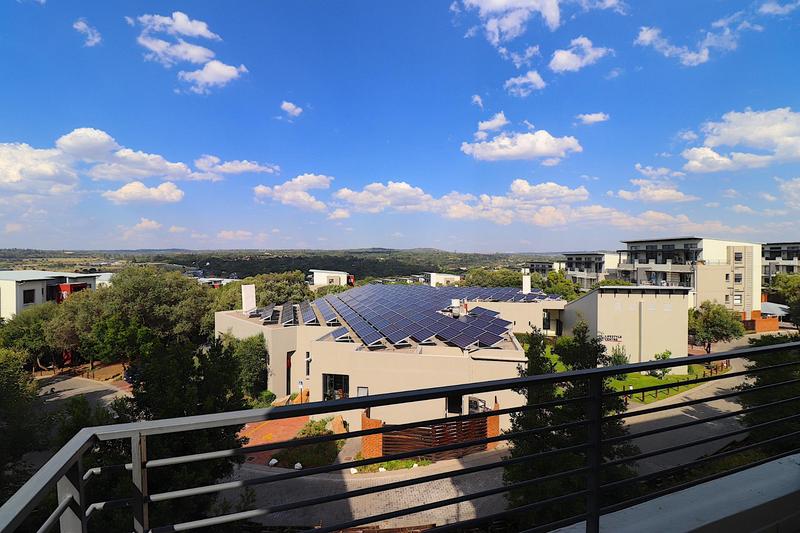 2 Bedroom Property for Sale in Dainfern Gauteng