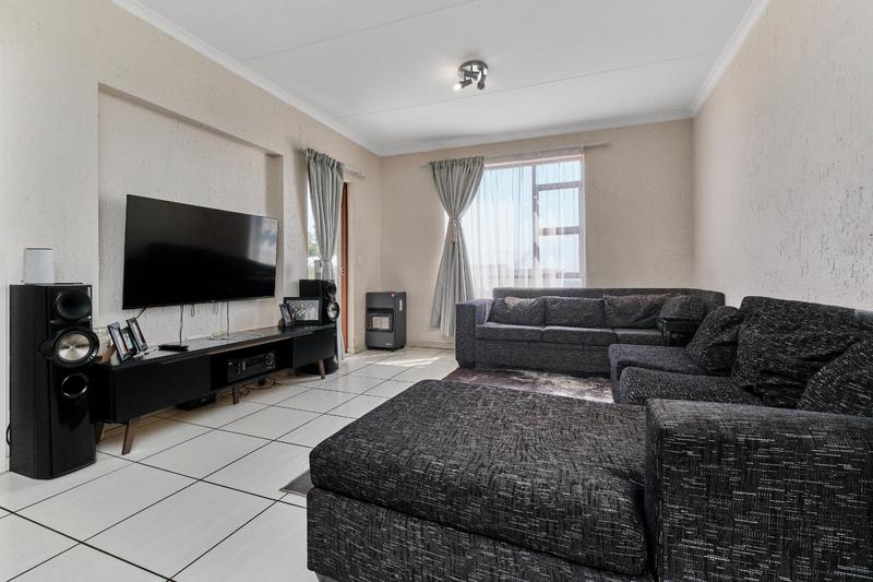 2 Bedroom Property for Sale in Paulshof Gauteng