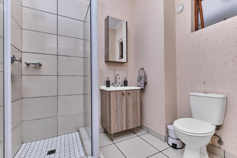 2 Bedroom Property for Sale in Paulshof Gauteng